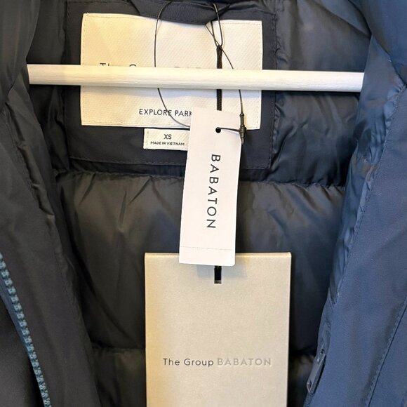 Aritzia - Babaton The Group - The Explore Parka in Size XS (Total Eclipse) - Picture 2 of 9